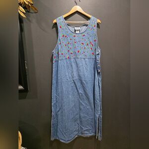 VINTAGE Women's Denim Chambray Maxi Dress Embroidered Floral Side Button 1X